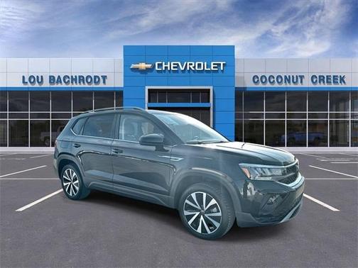 2024 Volkswagen Taos 1.5T SE