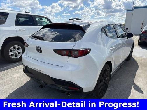 2019 Mazda Mazda3 FWD w/Premium Package