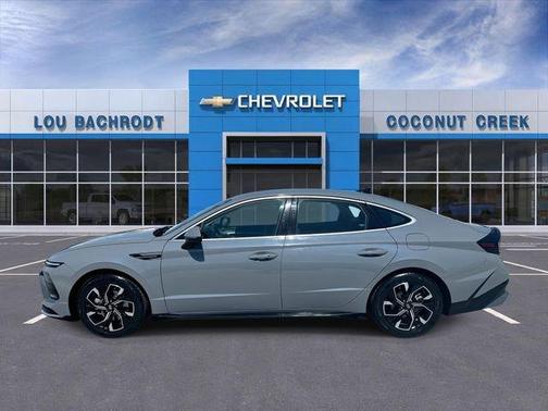 2024 Hyundai SONATA SEL