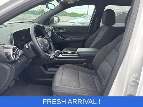 Summit White 2025 Chevrolet Equinox LT