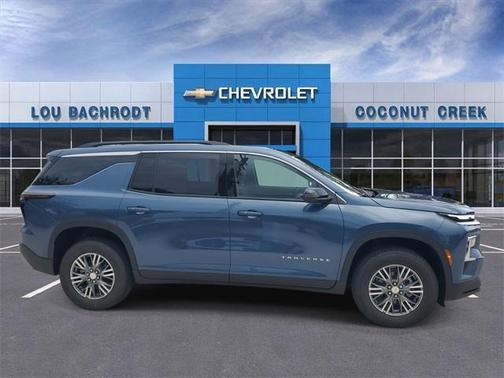 2025 Chevrolet Traverse LT