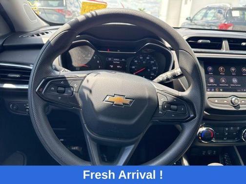 Steel Metallic 2022 Chevrolet Trailblazer LT