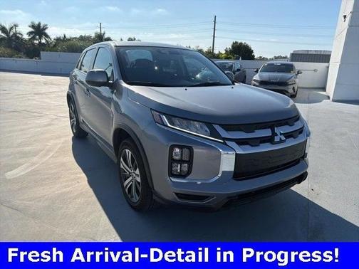 2023 Mitsubishi Outlander Sport 2.0 ES