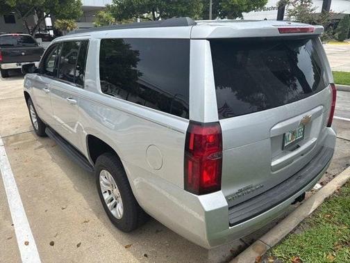 2019 Chevrolet Suburban LT
