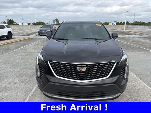 2019 Cadillac XT4 Premium Luxury