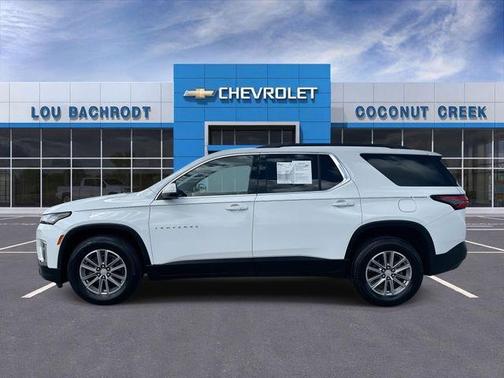 Summit White 2023 Chevrolet Traverse LT Cloth