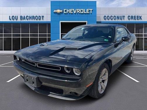 2023 Dodge Challenger SXT