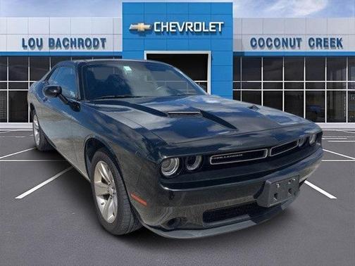 2023 Dodge Challenger SXT