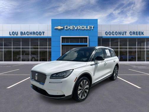 White Metallic 2022 Lincoln Corsair Reserve