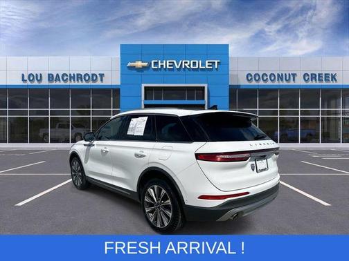 White Metallic 2022 Lincoln Corsair Reserve