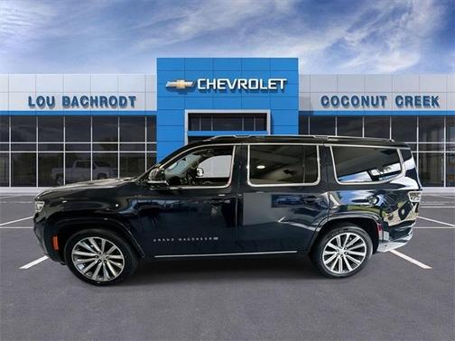 2023 Jeep Grand Wagoneer Base