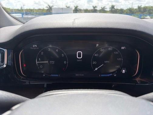 2023 Jeep Grand Wagoneer Base