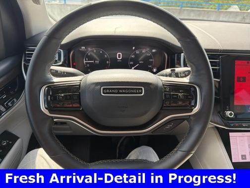 2023 Jeep Grand Wagoneer Base
