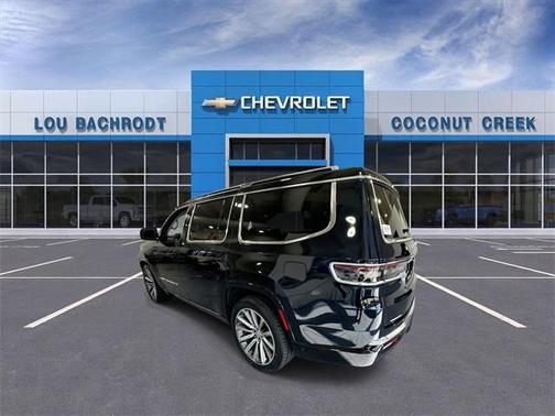 2023 Jeep Grand Wagoneer Base