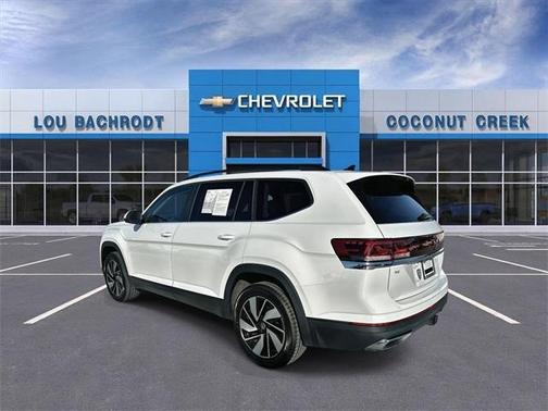 2024 Volkswagen Atlas 2.0T SE
