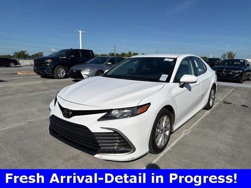 2024 Toyota Camry LE