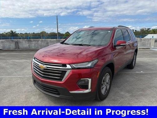 2023 Chevrolet Traverse LT Leather