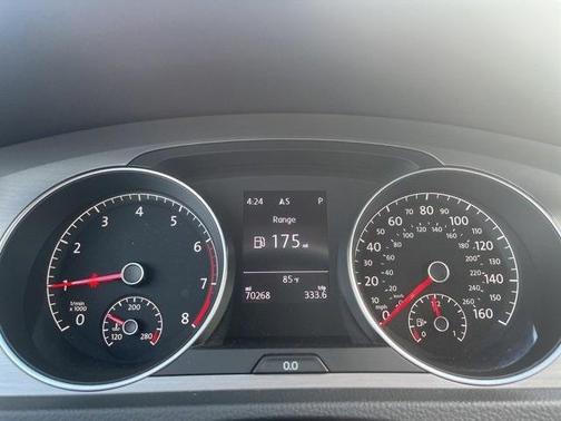 2016 Volkswagen Golf TSI SE 4-Door