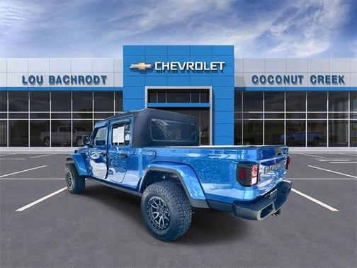 2023 Jeep Gladiator Sport