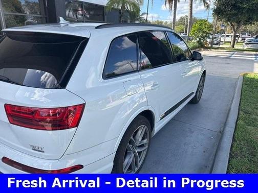 2017 Audi Q7 3.0T Prestige