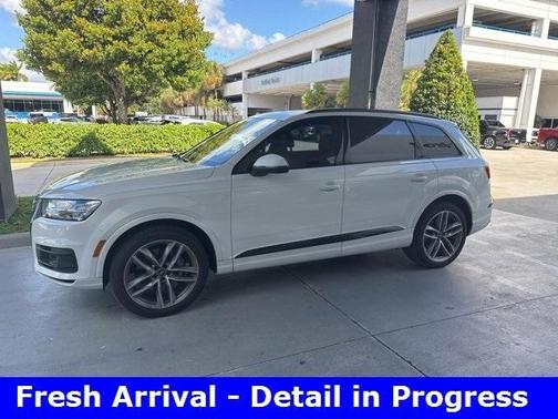 2017 Audi Q7 3.0T Prestige