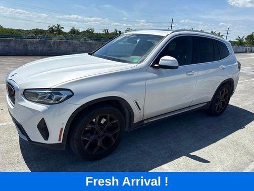 White Metallic 2023 BMW X3 xDrive30i