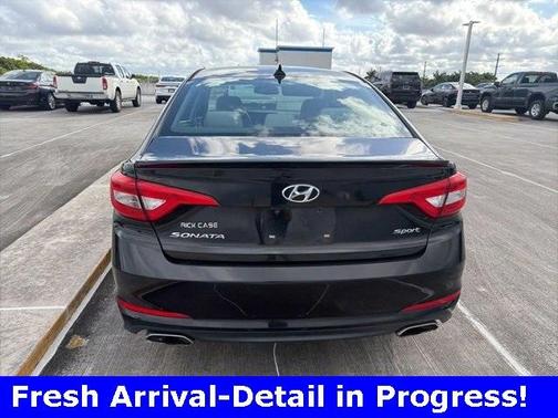 2015 Hyundai SONATA Sport