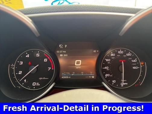 2021 Alfa Romeo Giulia Base