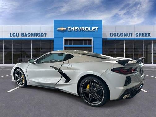 2026 Chevrolet Corvette Stingray w/2LT