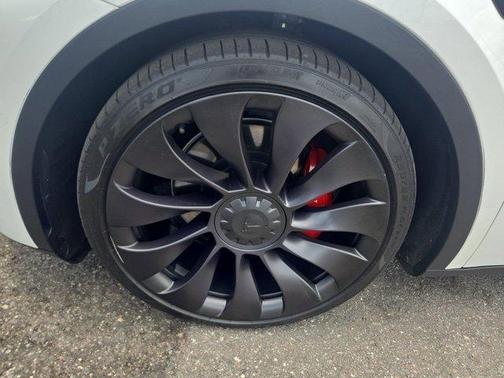 2020 Tesla Model Y Performance