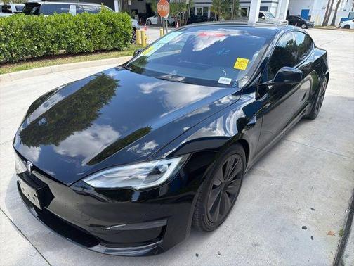 2021 Tesla Model S Plaid