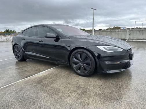 2021 Tesla Model S Plaid