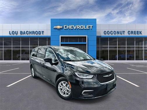 2024 Chrysler Pacifica Touring-L