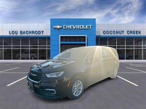 2024 Chrysler Pacifica Touring-L