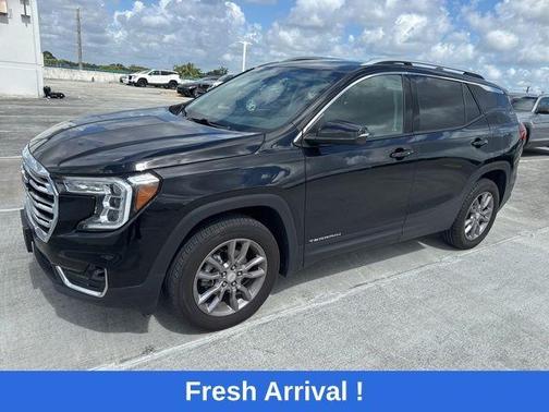 Ebony Twilight Metallic 2024 GMC Terrain SLT