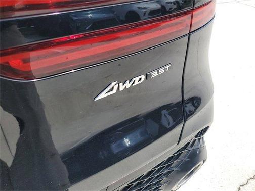 2024 Genesis GV70 3.5T Sport