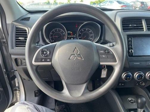 2023 Mitsubishi Outlander Sport 2.0 ES