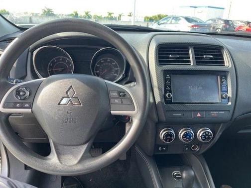 2023 Mitsubishi Outlander Sport 2.0 ES