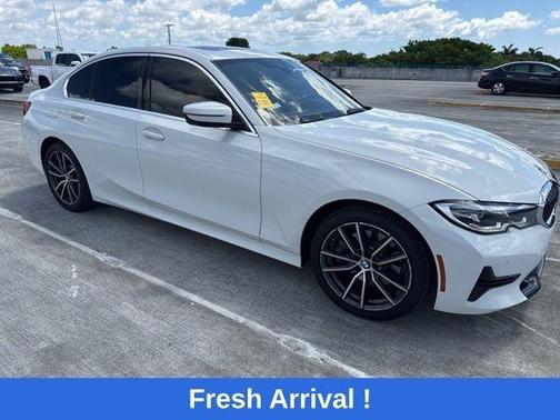 Alpine White 2021 BMW 330 i