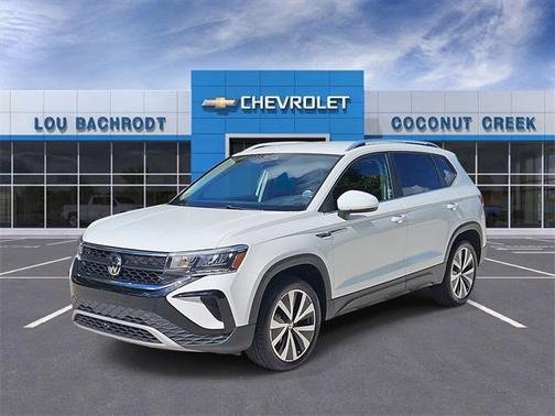 2024 Volkswagen Taos 1.5T SE