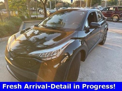 2021 Toyota C-HR XLE