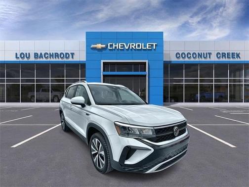 2024 Volkswagen Taos 1.5T SE