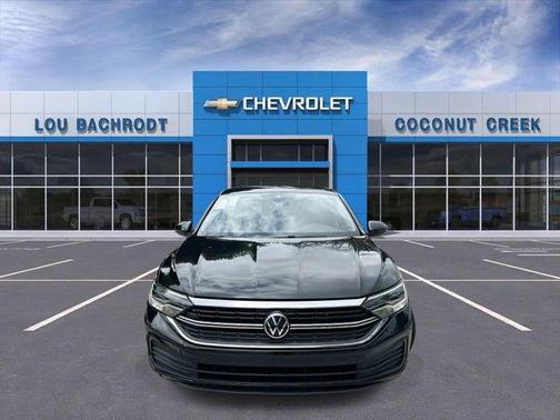 Deep Black Pearl Effect 2024 Volkswagen Jetta 1.5T SE
