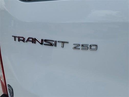 2023 Ford Transit-250 T250 LOW RF