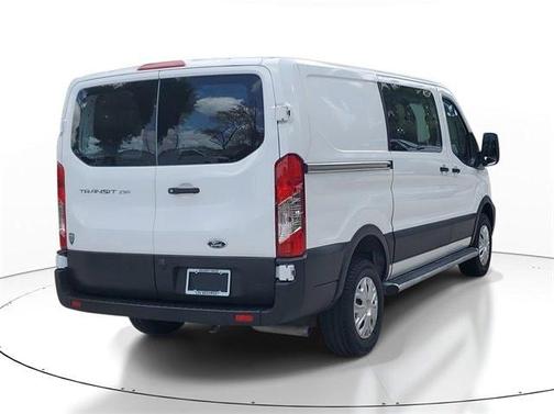 2023 Ford Transit-250 T250 LOW RF