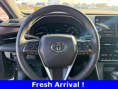 2022 Toyota Avalon XLE