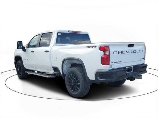 2025 Chevrolet Silverado 2500 Custom