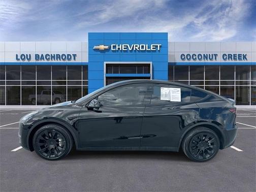 2022 Tesla Model Y Long Range