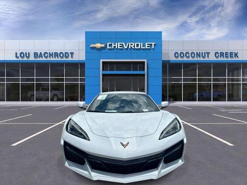 Ceramic White 2023 Chevrolet Corvette Z06