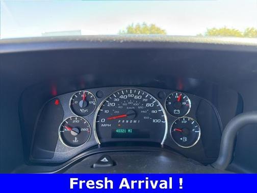 2023 Chevrolet Express 3500 LS